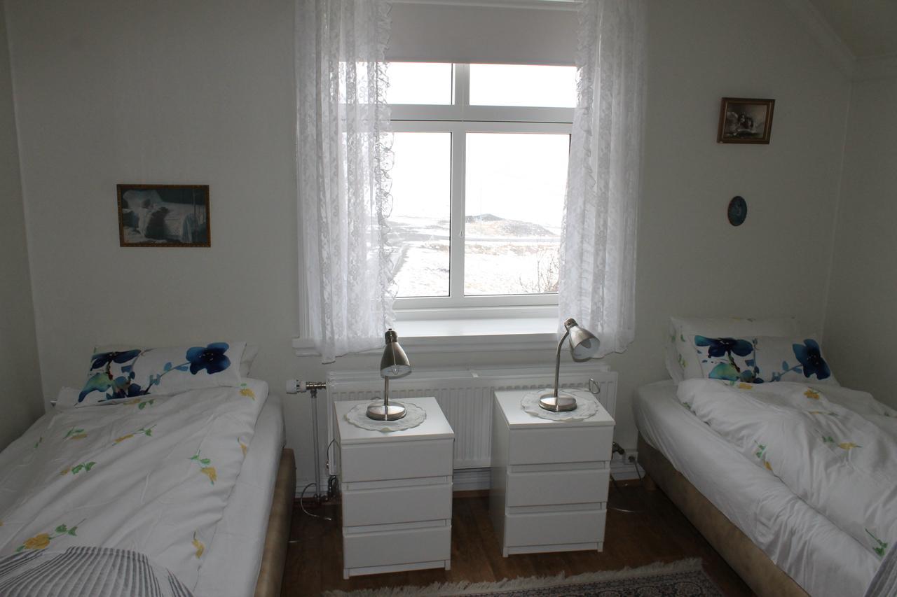 Ferthaþjonustan Geitaskarthi Bed and Breakfast Blonduos Exteriör bild